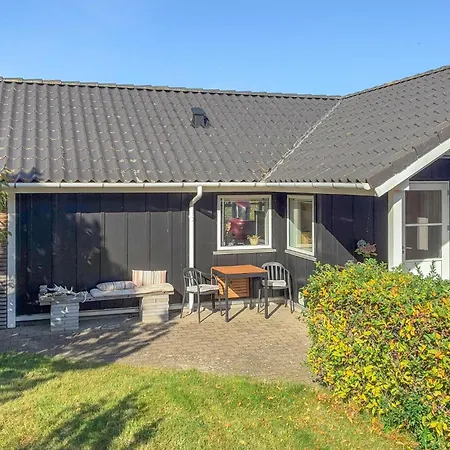 Holiday home Gorgeous In V With Wifi Esbjerg